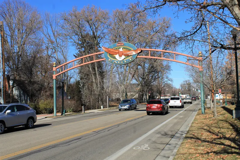 City of Eagle, Idaho welcome arch over Main Street