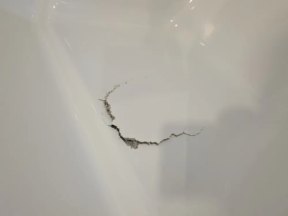 Excessive reverse impact damage in the leanback area before repair